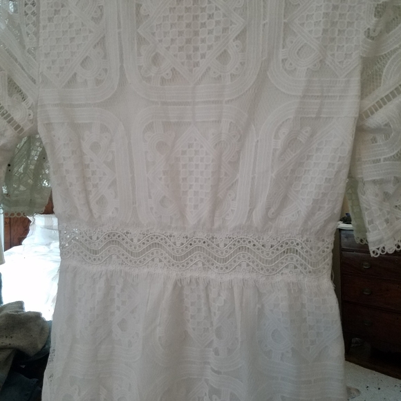NWT white delicate lace midi dress - Picture 7 of 8